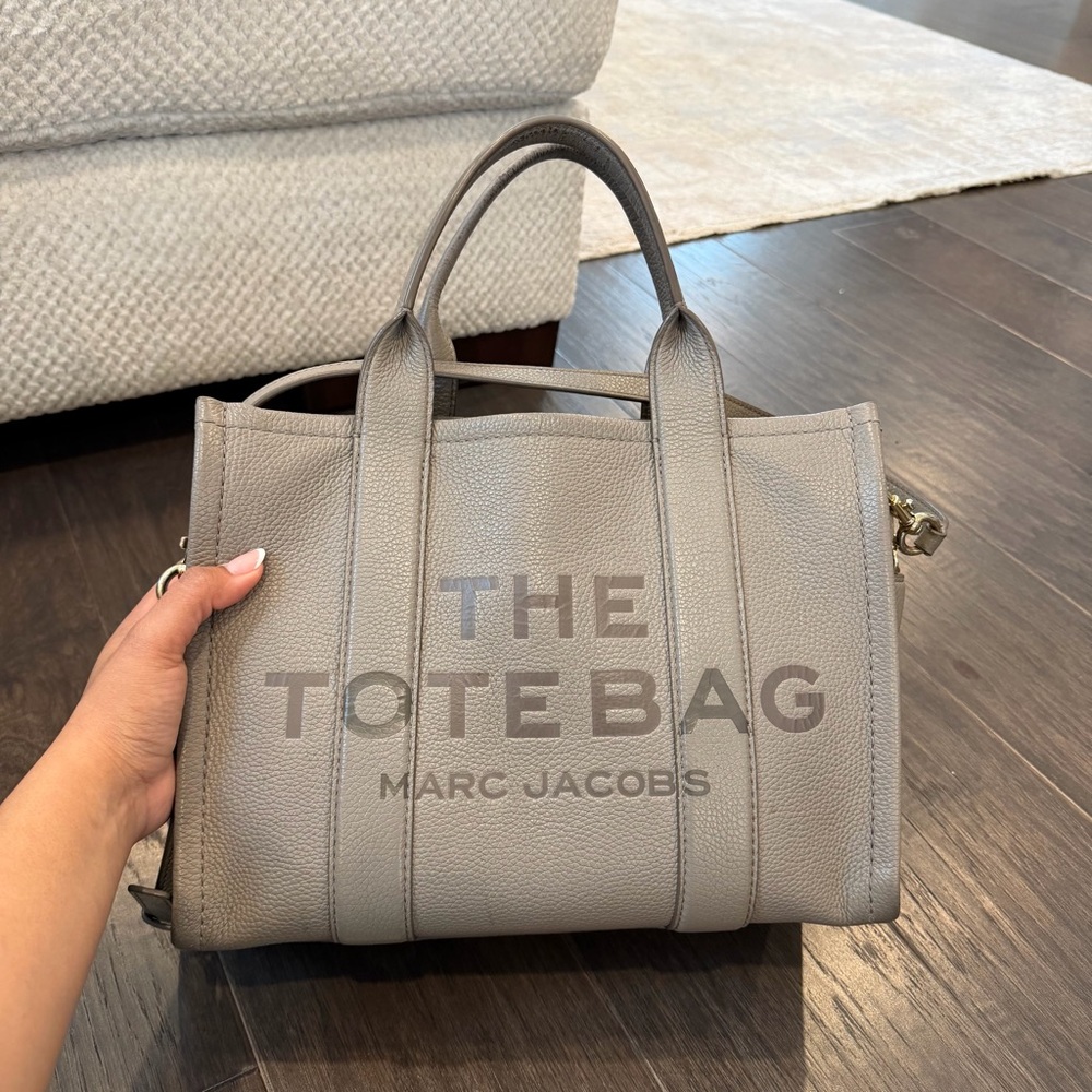 Marc Jacobs Taupe Tote Bag